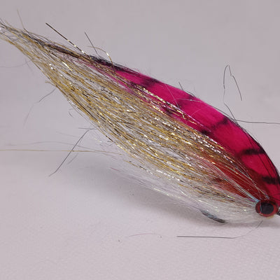 1 Large Pike /Perch/ Predatory Fly Lures Size 3/0 Hook  PINK PERCH
