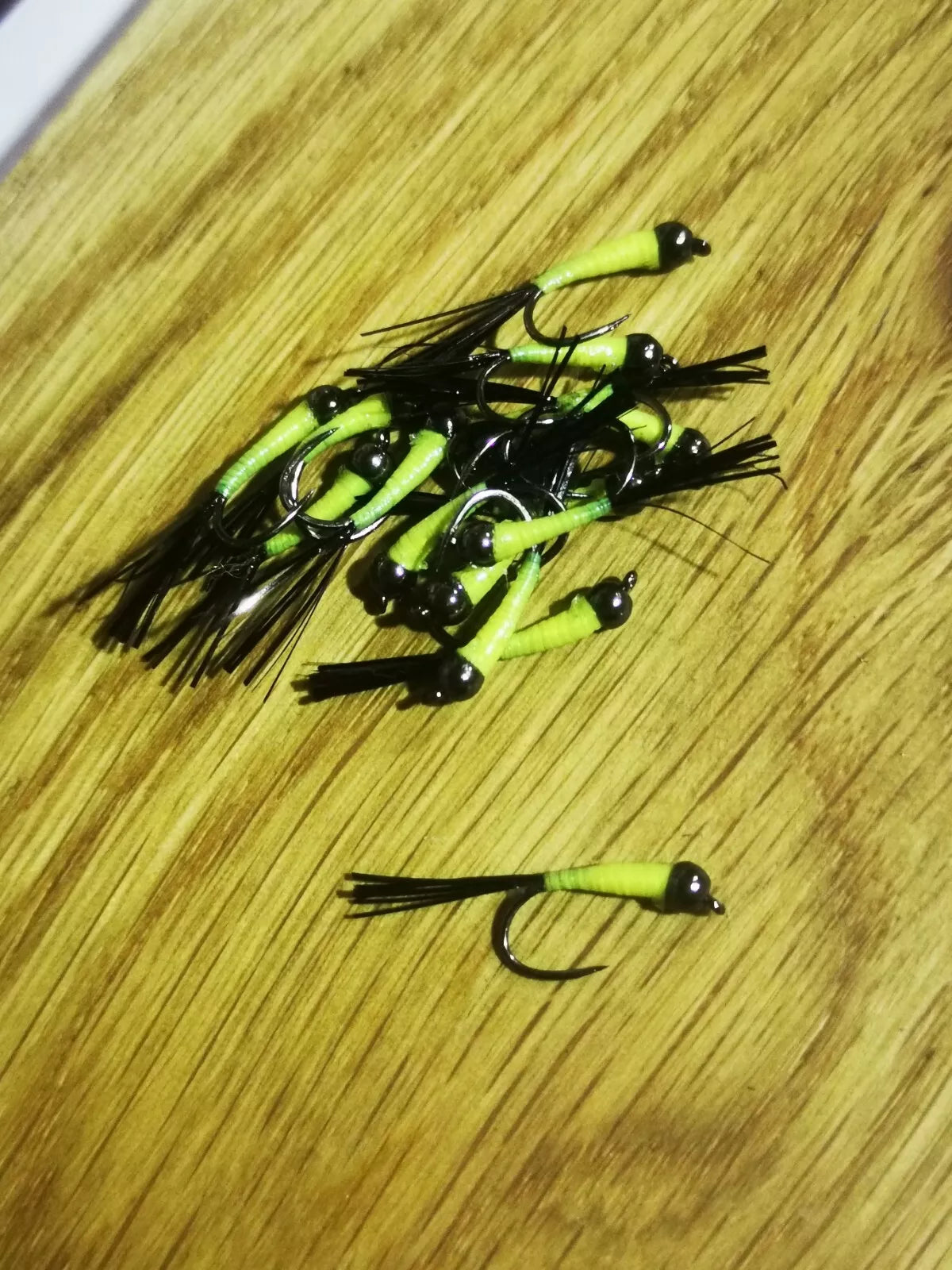 6 Viva Themed flash tail stalking bugs barbless Size 10