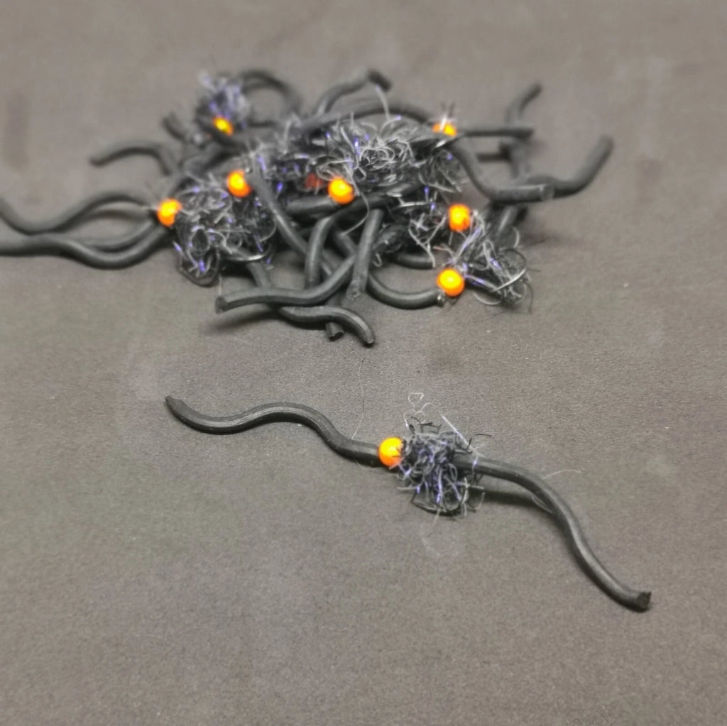 6 x Black and Orange Squirmy size 10  Barbless squirmy Worm